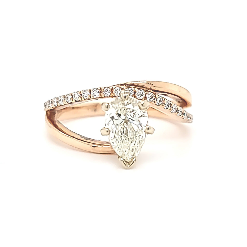 84867 - Rose Gold Pear Diamond Engagement Ring