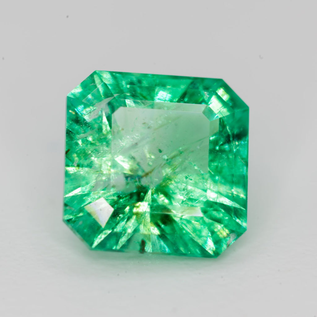 What Is a Lab-Grown Green Diamond?