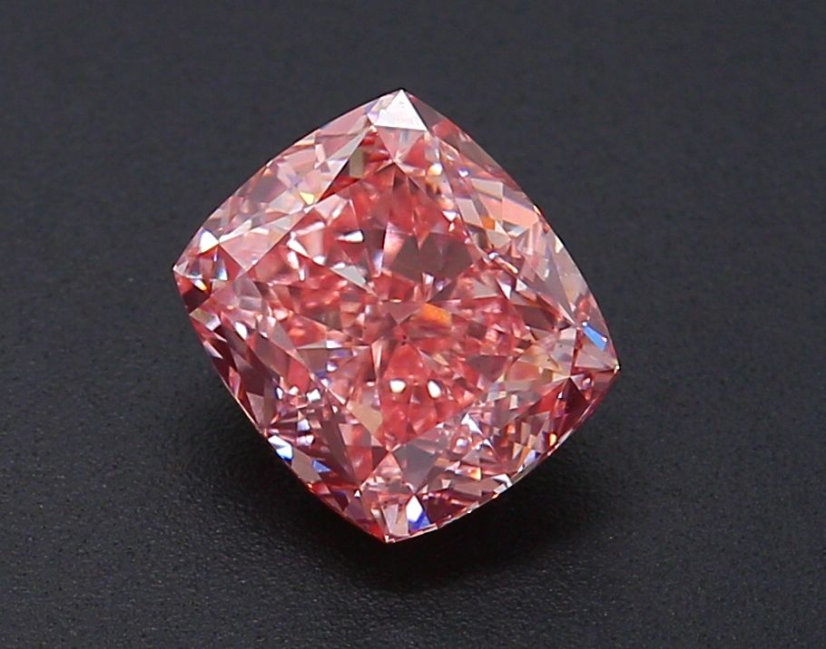 2.12 ct. Fancy Vivid Pink/VS2 Cushion Lab Grown Diamond prod_e2032199384f4cb9bdcab148edcfd2a6