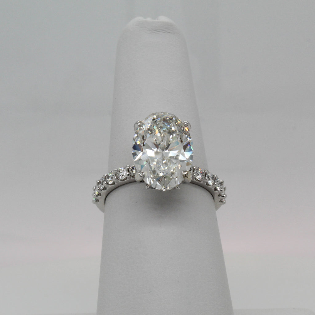 4.73 ct. D/VVS2 Lab-Grown Hidden Halo Diamond Engagement Ring