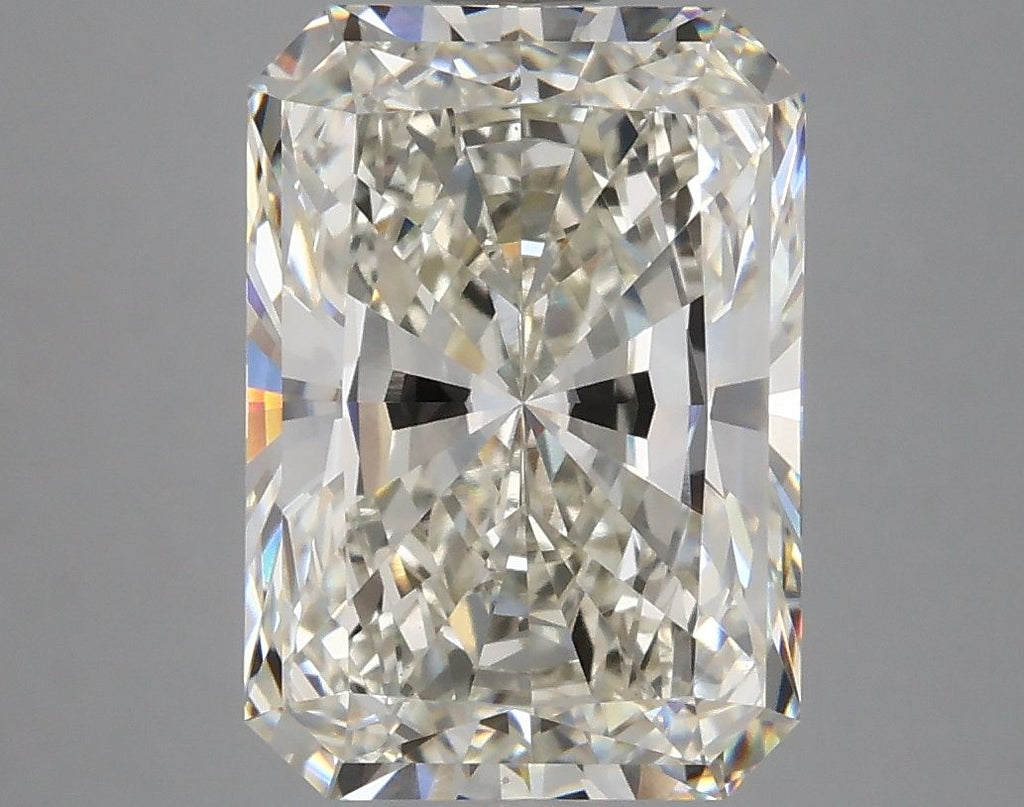 4.69 ct. I/VS1 Radiant Lab Grown Diamond