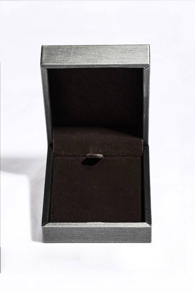 925 Sterling Silver 1 Carat Moissanite Pendant Necklace